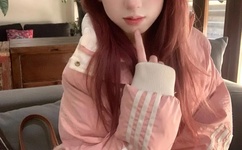 吻戏摸胸床片段大全